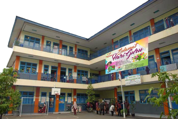 Mencari SMP Islam Terbaik Jakarta Barat? Exiss Abata Solusinya!