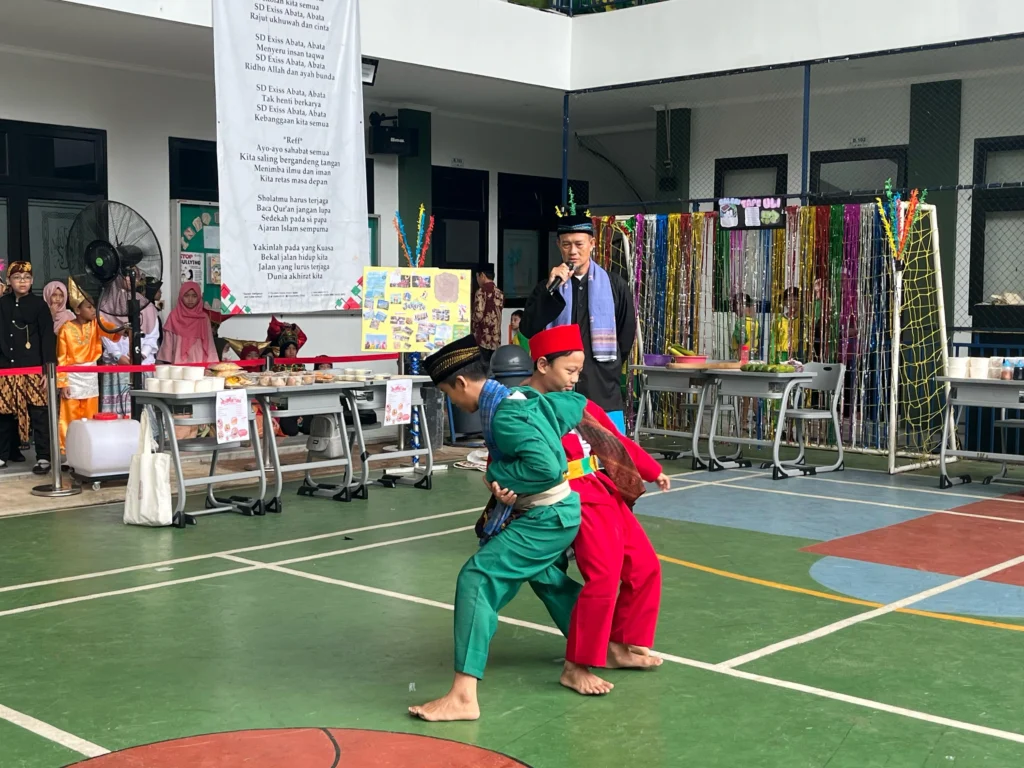 Gebyar Budaya Kelas 5 SD Exiss Abata: Merayakan Warisan Budaya Indonesia